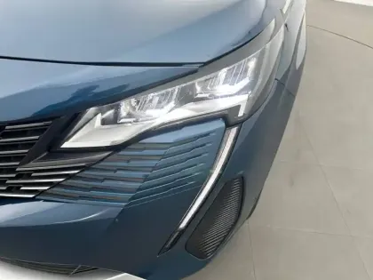 Photo 15 Peugeot 3008  Hybrid 225 e-EAT8