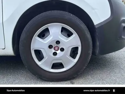 Photo 27 Fiat Fiorino  TOLE 1.3 16V MULTIJET 80