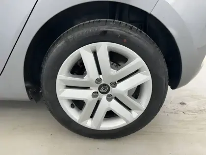 Photo 55 Renault Clio Gén. V (BJA) Ph2 Evolution 5