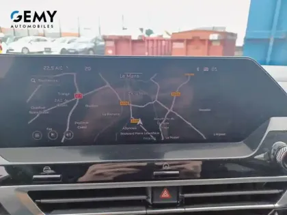 Photo 20 Citroën C4  PureTech 130 S&S EAT8