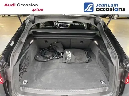 Photo 29 Audi A6  Avant 55 TFSIe 367 ch S tronic 7 Quattro