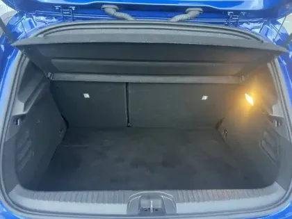 Photo 21 Renault Clio  E-Tech full hybrid 145