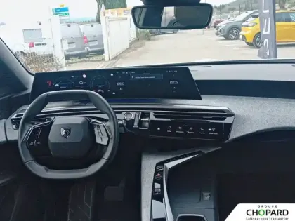 Photo 75 Peugeot 3008  Hybrid 136 e-DCS6