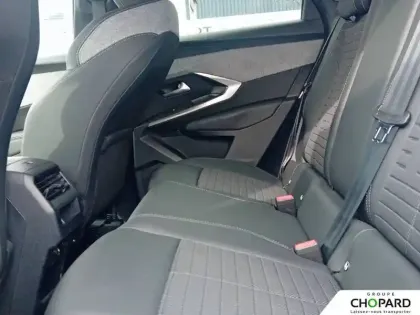 Photo 49 Peugeot 3008  Hybrid 136 e-DCS6