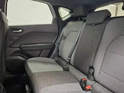 Photo 111 Renault Captur  E-Tech full hybrid 145 ch