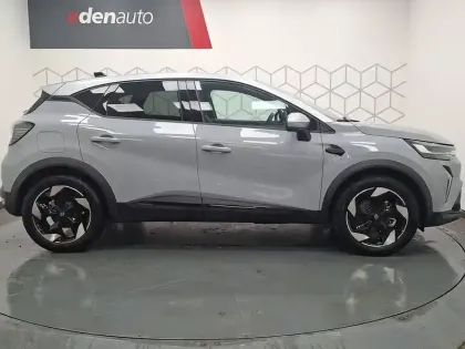 Photo 95 Renault Captur  E-Tech full hybrid 145 ch