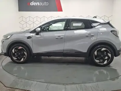 Photo 47 Renault Captur  E-Tech full hybrid 145 ch