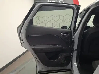 Photo 112 Renault Captur  E-Tech full hybrid 145 ch