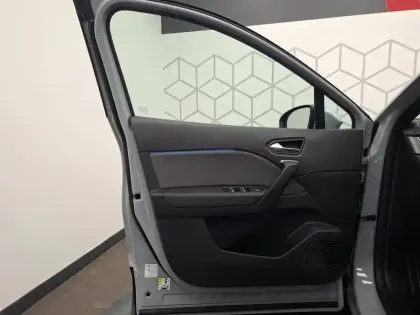 Photo 115 Renault Captur  E-Tech full hybrid 145 ch