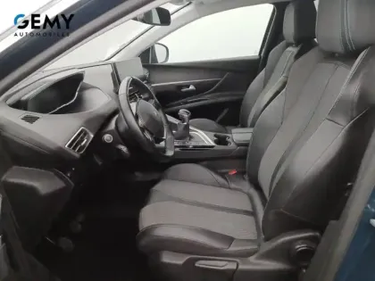 Photo 28 Peugeot 5008  PureTech 130ch S&S BVM6