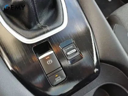 Photo 18 Nissan Qashqai  Mild Hybrid 140 ch