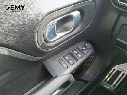 Photo 14 Citroën C5 aircross  Hybride Rechargeable 225 S&S e-EAT8