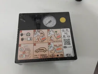 Photo 26 Peugeot 208  PureTech 75 S&S BVM5