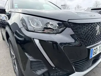 Photo 15 Peugeot 2008  Electrique 136 ch