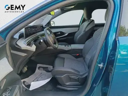 Photo 8 Peugeot 3008  Hybrid 136 e-DCS6