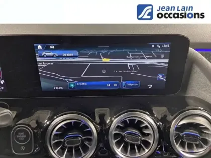 Photo 14 Mercedes GLA  200 d 8G-DCT