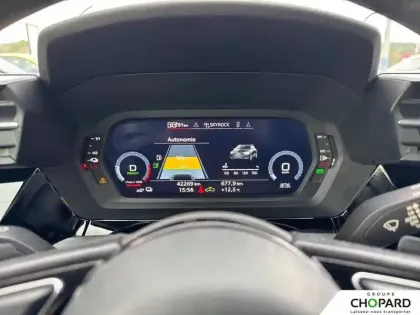 Photo 54 Audi A3 Gén. IV Ph1 Competition 5