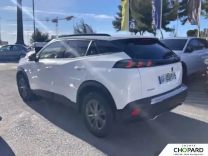 Photo 18 Peugeot 2008  PureTech 130 S&S EAT8