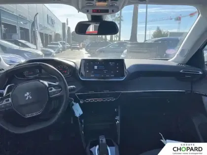 Photo 14 Peugeot 2008  PureTech 130 S&S EAT8