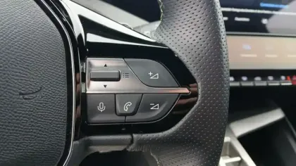 Photo 77 Peugeot 308  BlueHDi 130ch S&S EAT8