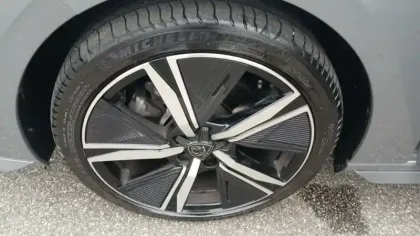 Photo 70 Peugeot 308  BlueHDi 130ch S&S EAT8