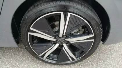 Photo 69 Peugeot 308  BlueHDi 130ch S&S EAT8