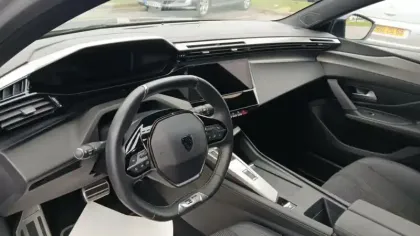 Photo 15 Peugeot 308  BlueHDi 130ch S&S EAT8