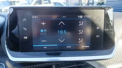 Photo 22 Peugeot 208  PureTech 100 S&S BVM6