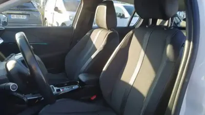 Photo 9 Peugeot 208  PureTech 100 S&S BVM6