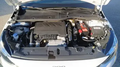 Photo 15 Peugeot 208  PureTech 100 S&S BVM6