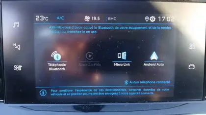 Photo 27 Peugeot 208  PureTech 100 S&S BVM6