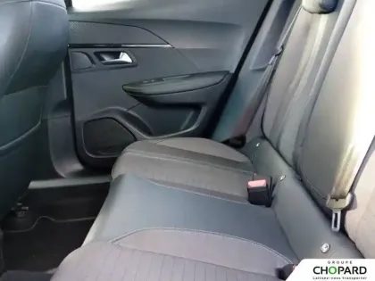 Photo 18 Peugeot 2008  BlueHDi 130 S&S EAT8