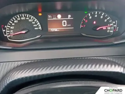 Photo 48 Peugeot 2008  BlueHDi 130 S&S EAT8