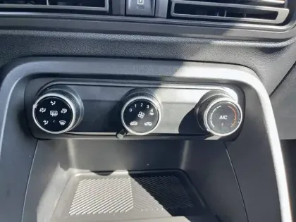 Photo 15 Citroën C3  Turbo 100 ch BVM6