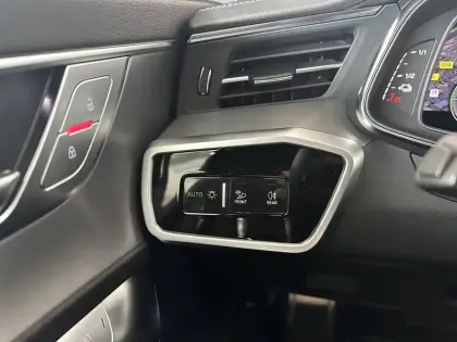 Photo 17 Audi A6  Avant 50 TFSIe 299 ch S tronic 7 Quattro