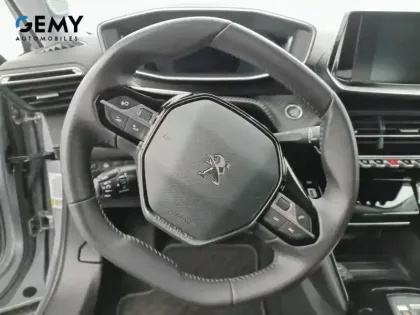 Photo 12 Peugeot 2008  Electrique 136 ch