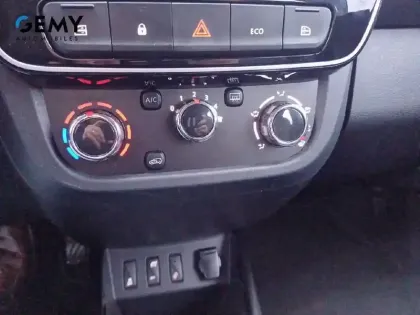 Photo 15 Dacia Spring 