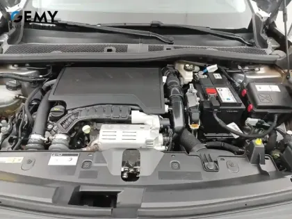 Photo 14 Peugeot 2008 Gén. II Ph1 NG Allure Pack 5