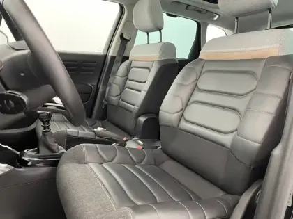 Photo 13 Citroën C3 Aircross  PureTech 110 S&S BVM6