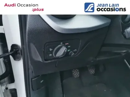 Photo 19 Audi Q2 Gén. I Ph1 Sport Limited 5