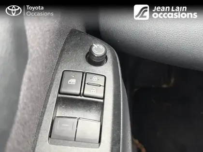 Photo 19 Toyota Yaris  Hybride 116h
