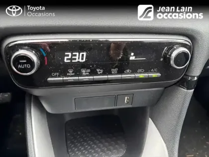 Photo 13 Toyota Yaris  Hybride 116h
