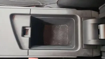 Photo 27 Renault Megane Mégane IV Berline dCi 110 Energy