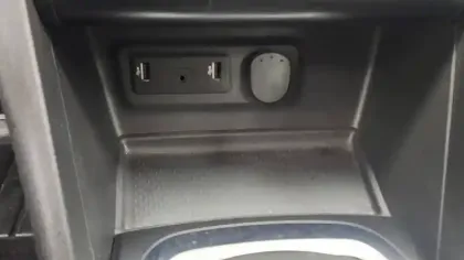 Photo 30 Renault Megane Mégane IV Berline dCi 110 Energy