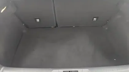 Photo 14 Renault Megane Mégane IV Berline dCi 110 Energy