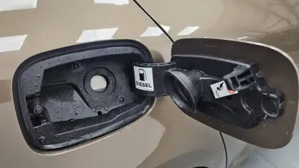 Photo 15 Renault Megane Mégane IV Berline dCi 110 Energy