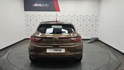 Photo 6 Renault Megane Mégane IV Berline dCi 110 Energy