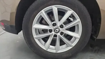 Photo 16 Renault Megane Mégane IV Berline dCi 110 Energy