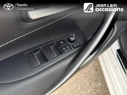 Photo 19 Toyota Corolla  Hybride 122h