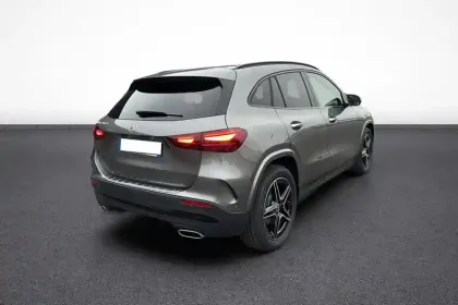 Photo 5 Mercedes GLA  200 d 8G-DCT